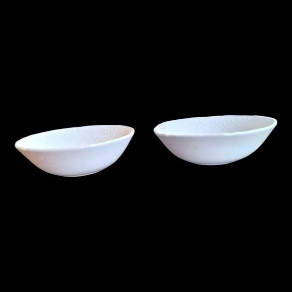 ⭐️Johnson Brothers⭐️Richmond White 2 Coupe Cereal Bowls set of TWO - Picture 2 of 10